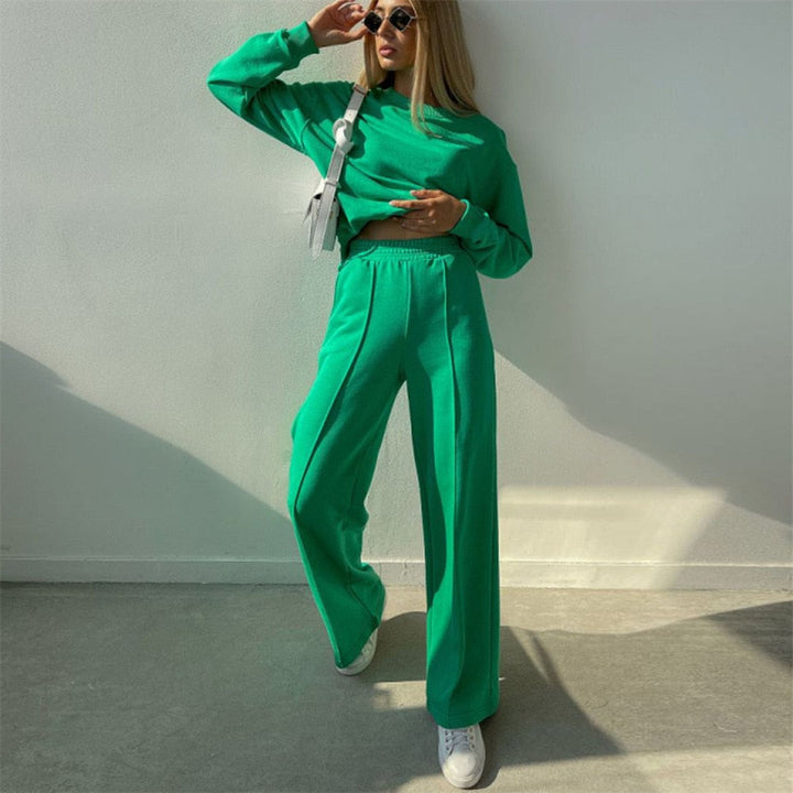 2-Piece Tracksuit Set | Comfy Winter Loungewear | Sweatshirt and Joggers-Fashion Nora