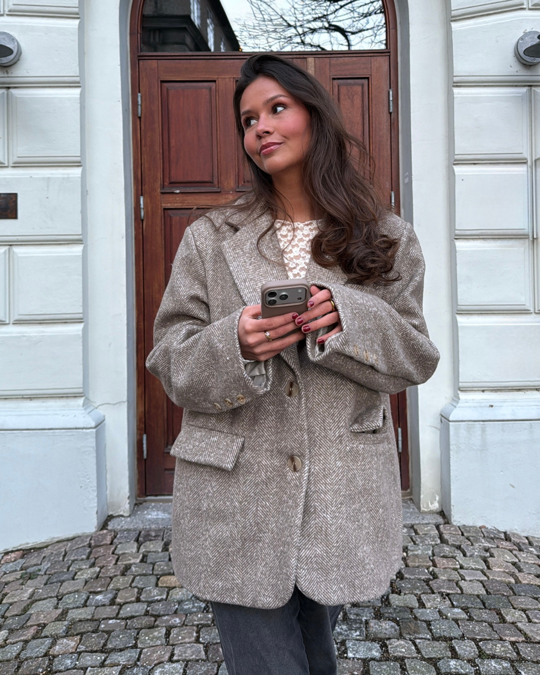 Elnora Blazer - Beige/White-Fashion Nora