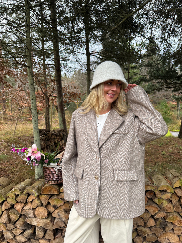 Elnora Blazer - Beige/White-Fashion Nora