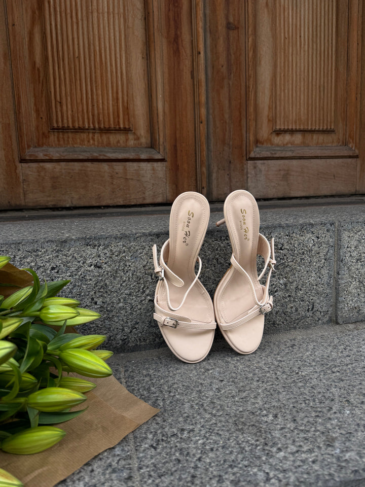 Eva Buckle Heel - Beige-Fashion Nora