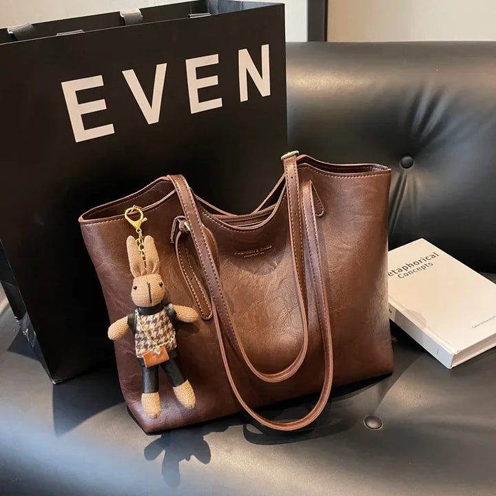 Rustic Edge | Vegan Leather Tote Bag | Vintage Shopper-Fashion Nora